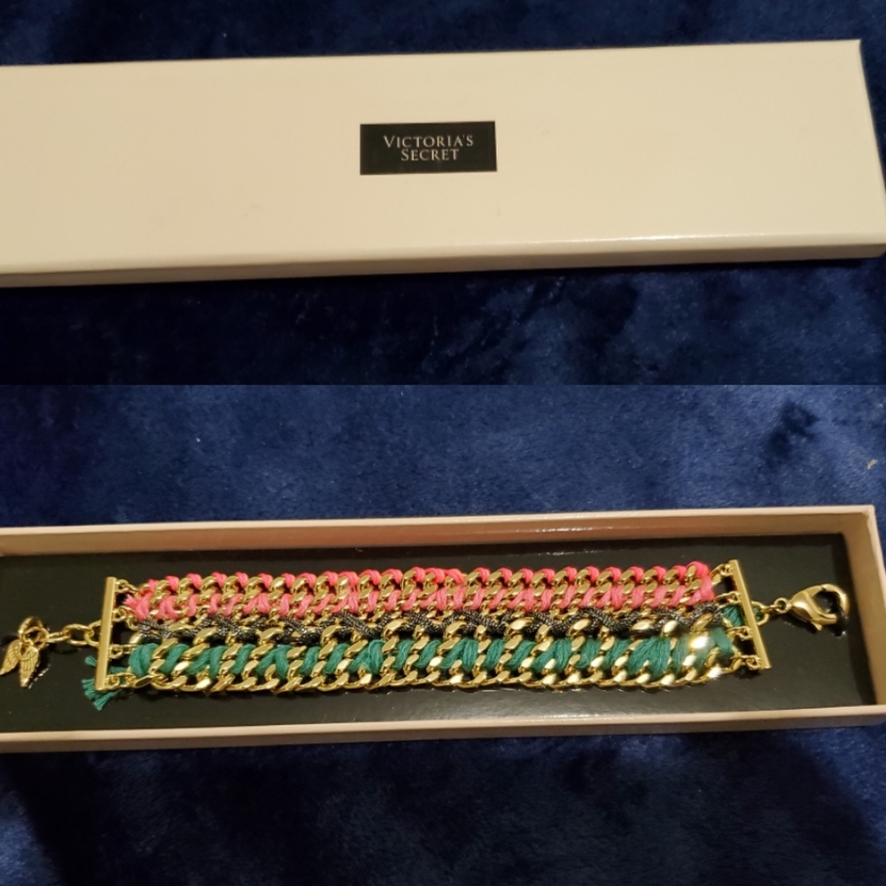 New in Box Victoria's Secret bracelet